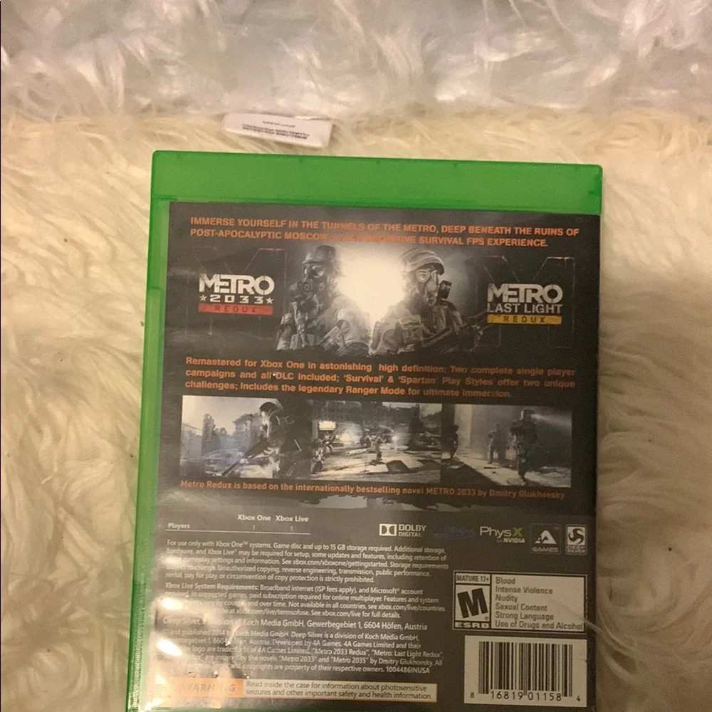Metro Redux for One -‎ Green Case